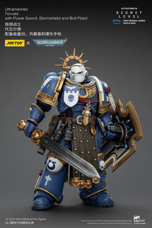 Warhammer 40,000 Ultramarines Torvald with Power Sword, Stormshield and Bolt Pistol 1/18 Scale Action Figure Gallery Image 4