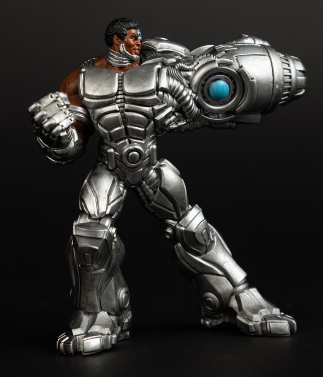 DC Comics Todd's Mods Cyborg Limited Edition Vinyl Figure Gallery Image 5