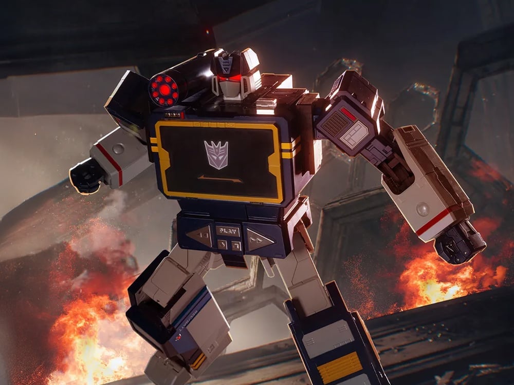 Transformers Flagship Series Soundwave Auto-Converting Robot Gallery Image 1