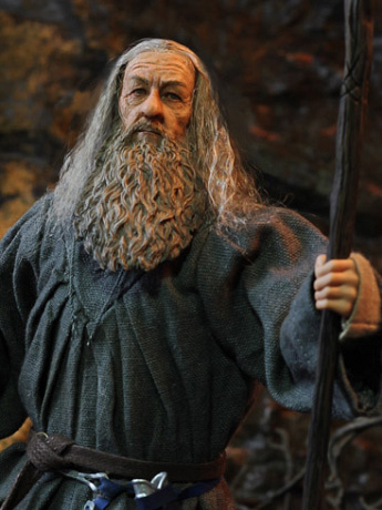 The Lord of the Rings Gandalf the Grey 1/6 Scale Figure Gallery Image 2