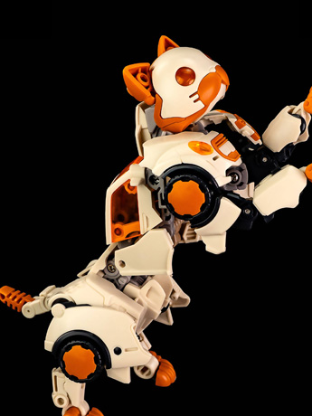 BeastBOX BeastDrive BD-16 Fickle Step Figure Gallery Image 2