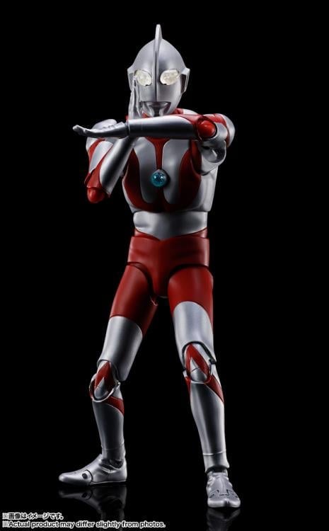 Ultraman S.H.Figuarts -Shinkocchou Seihou- Ultraman (60th Anniversary Edition) Action Figure Gallery Image 4