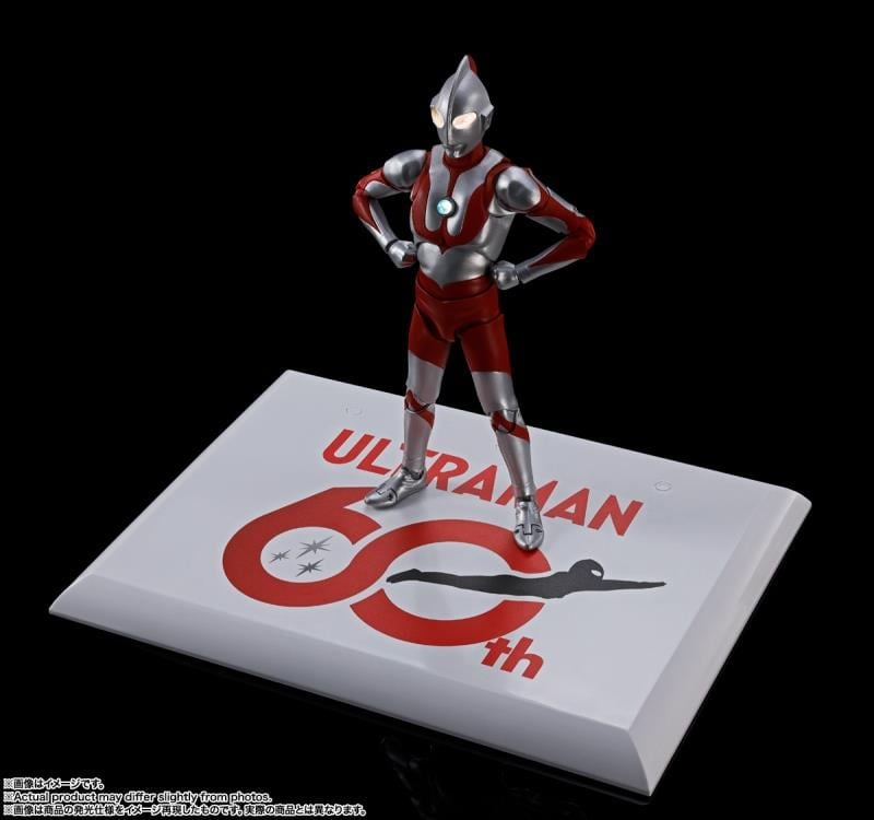 Ultraman S.H.Figuarts -Shinkocchou Seihou- Ultraman (60th Anniversary Edition) Action Figure Gallery Image 3