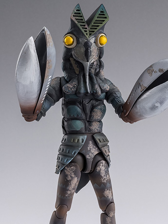Ultraman S.H.Figuarts Alien Baltan (60th Anniversary Edition) Action Figure Gallery Image 2