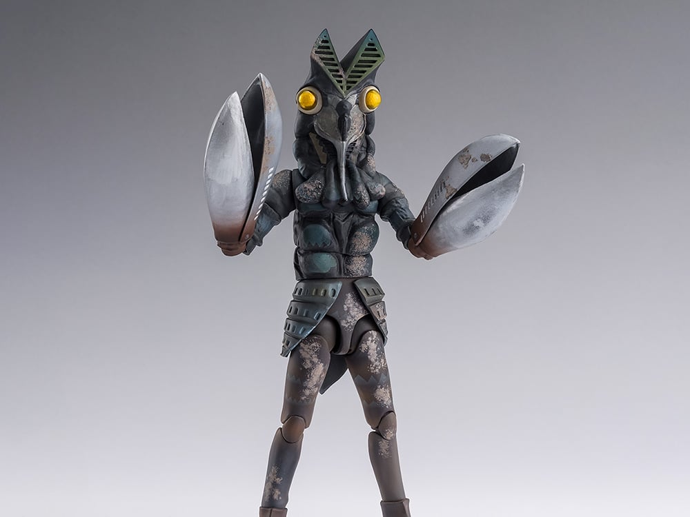 Ultraman S.H.Figuarts Alien Baltan (60th Anniversary Edition) Action Figure Gallery Image 1