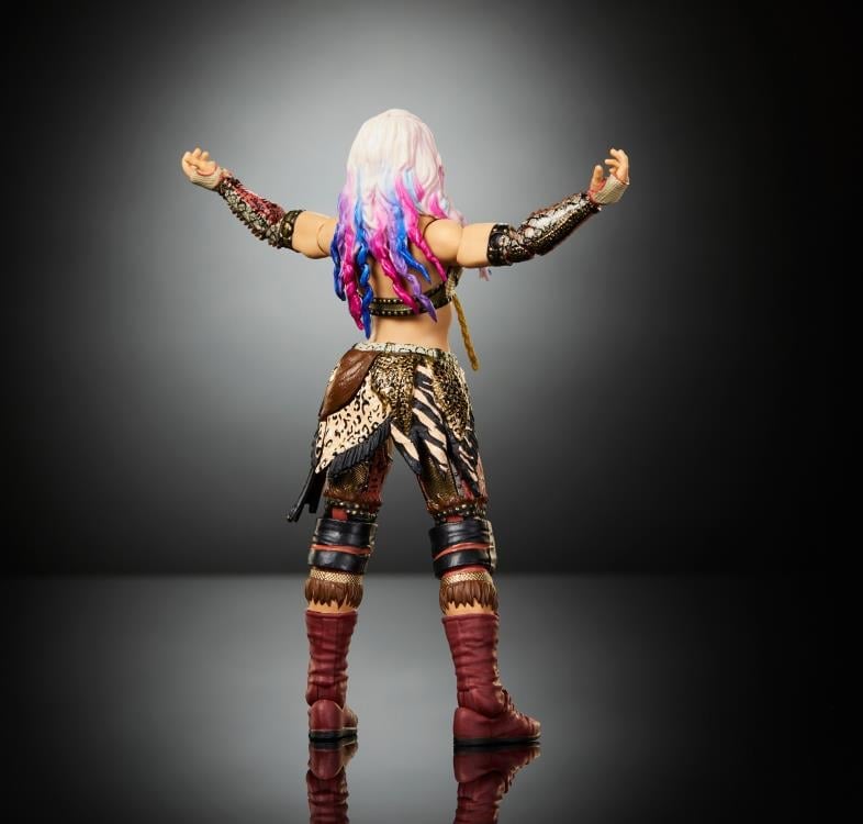 WWE Elite Collection Series 125 Giulia (NXT Debut 2024) Action Figure Gallery Image 5