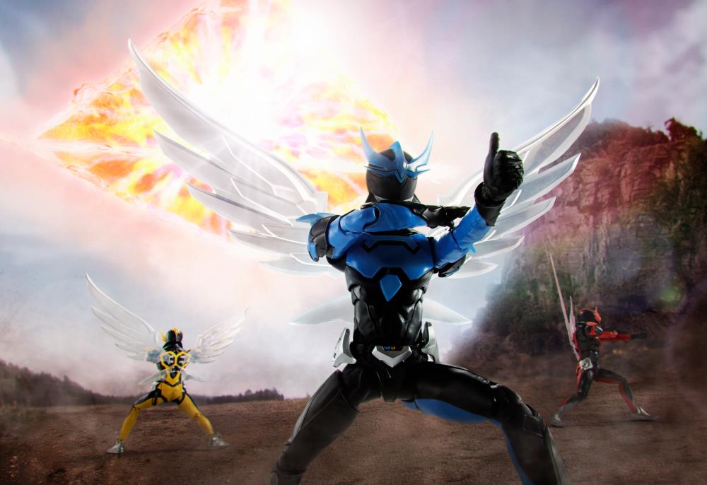 Wingman S.H.Figuarts -Shinkocchou Seihou- Wingman Delta End Set Action Figure Two-Pack Gallery Image 8