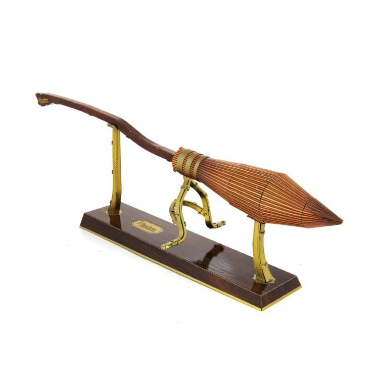 Harry Potter Metal Earth Nimbus 2000 Model Kit Gallery Image 4