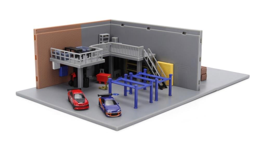 Fast & Furious Nano Scene Han's Garage Scene with 2 Vehicles Gallery Image 5