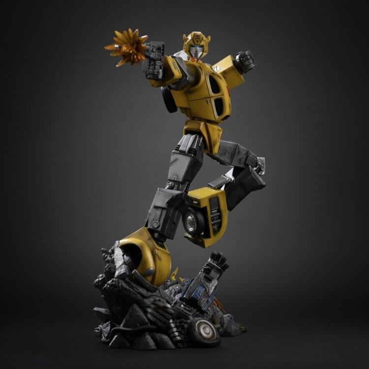 Transformers Bumblebee 1/20 Demi Art Scale Statue Gallery Image 5