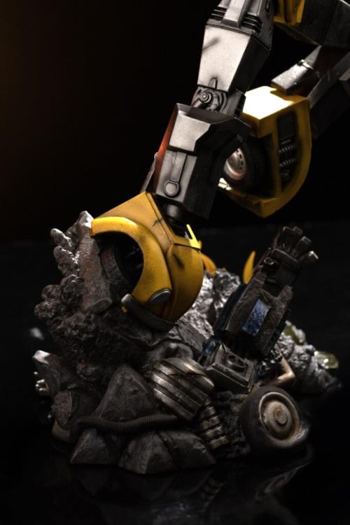 Transformers Bumblebee 1/20 Demi Art Scale Statue Gallery Image 14
