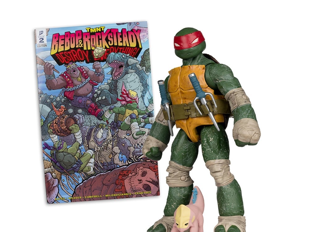 Teenage Mutant Ninja Turtles Page Punchers Raphael 5" Action Figure with Comic Gallery Image 1