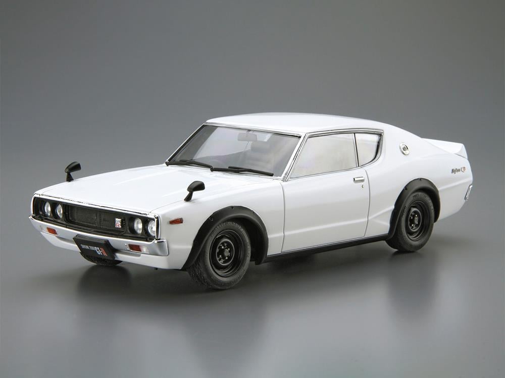 Nissan #15 KPGC110 Skyline '73 1/24 Scale Model Kit Gallery Image 1