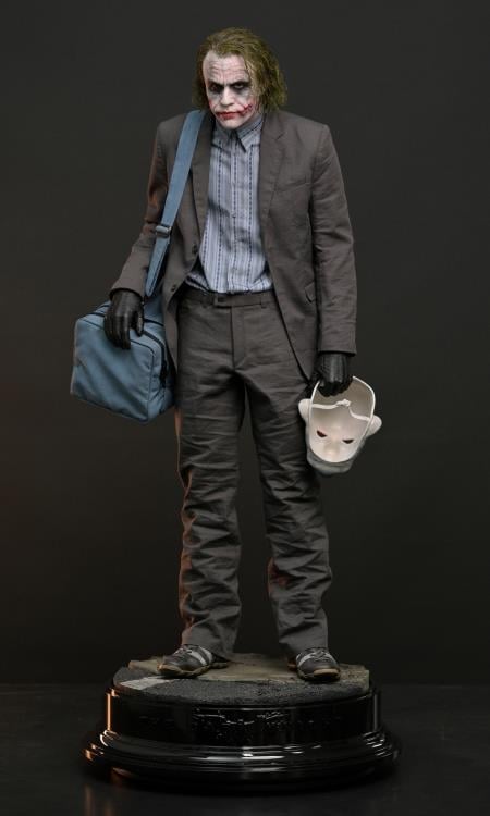 The Dark Knight Hyperreal The Joker (Bank Robber Ver.) 1/3 Scale Limited Edition Statue Gallery Image 3
