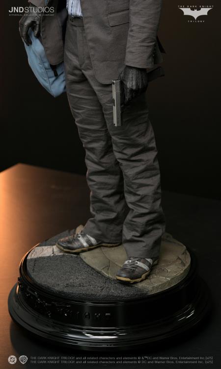 The Dark Knight Hyperreal The Joker (Bank Robber and Purple Coat Dual Ver.) 1/3 Scale Limited Edition Statue Gallery Image 17
