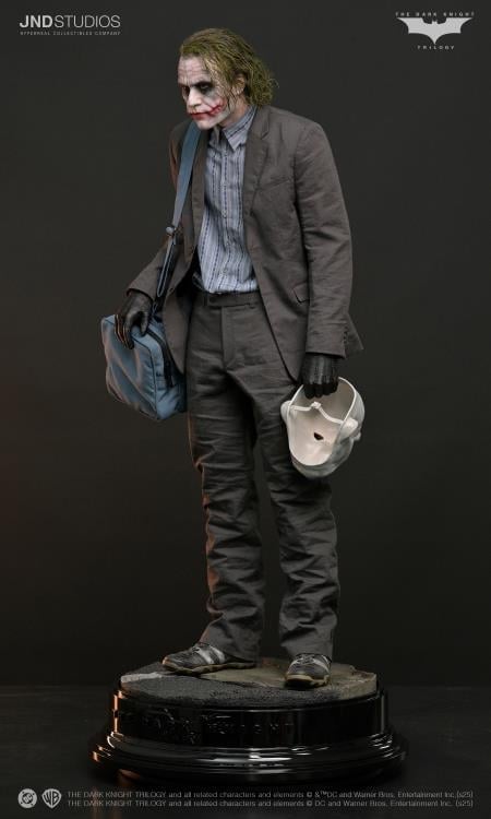 The Dark Knight Hyperreal The Joker (Bank Robber and Purple Coat Dual Ver.) 1/3 Scale Limited Edition Statue Gallery Image 8
