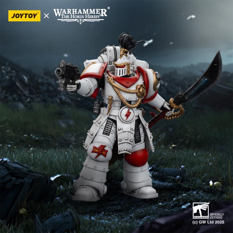Warhammer: The Horus Heresy White Scars Legion Praetor 1/18 Scale Action Figure Gallery Image 3