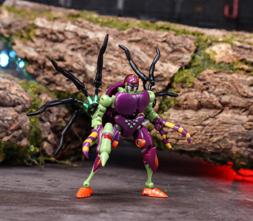 ROBOT TOYS RT-05 Black Beetle Converting Action Figure Gallery Image 9