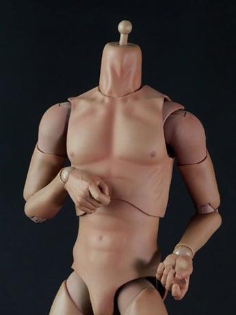1/4 Scale 18" HD Headless Body Gallery Image 2