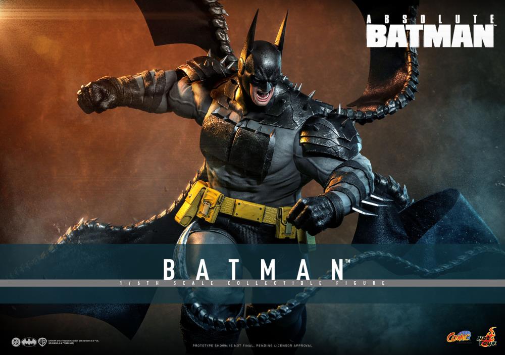 Absolute Batman CMS030 Batman 1/6th Scale Collectible Figure Gallery Image 3