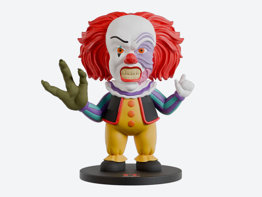 IT Classic Pennywise (1990 Ver.) Vinyl Figure Gallery Image 4
