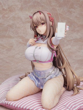 Goddess of Victory: Nikke Viper 1/4 Scale Figure Gallery Image 2