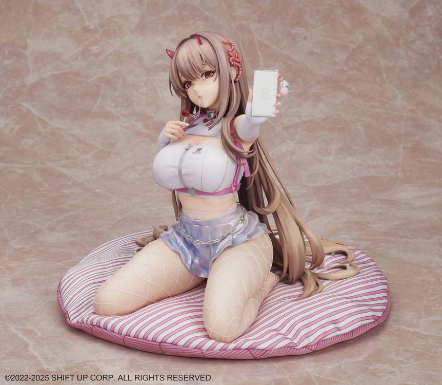 Goddess of Victory: Nikke Viper 1/4 Scale Figure Gallery Image 3