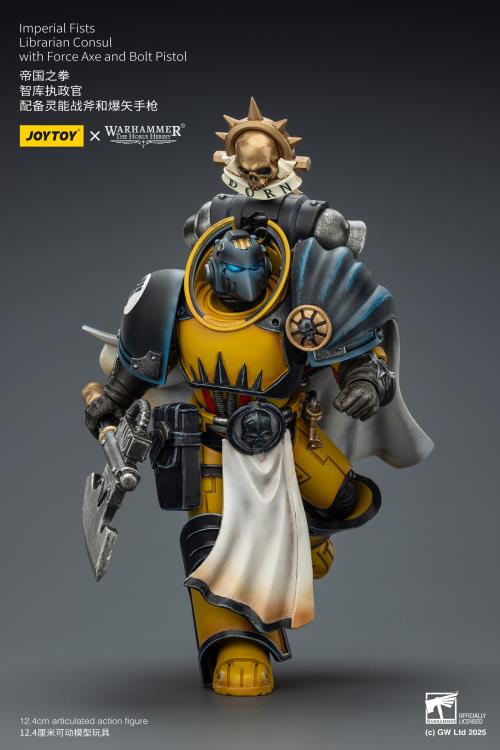 Warhammer: The Horus Heresy Imperial Fists Librarian Consul with Force Axe and Bolt Pistol 1/18 Scale Action Figure Gallery Image 9