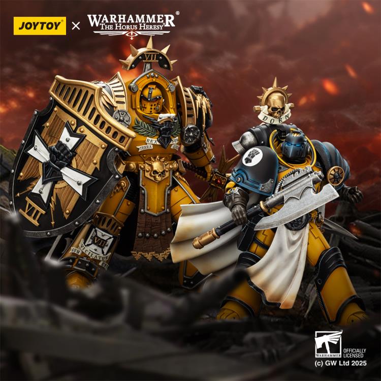 Warhammer: The Horus Heresy Imperial Fists Librarian Consul with Force Axe and Bolt Pistol 1/18 Scale Action Figure Gallery Image 16