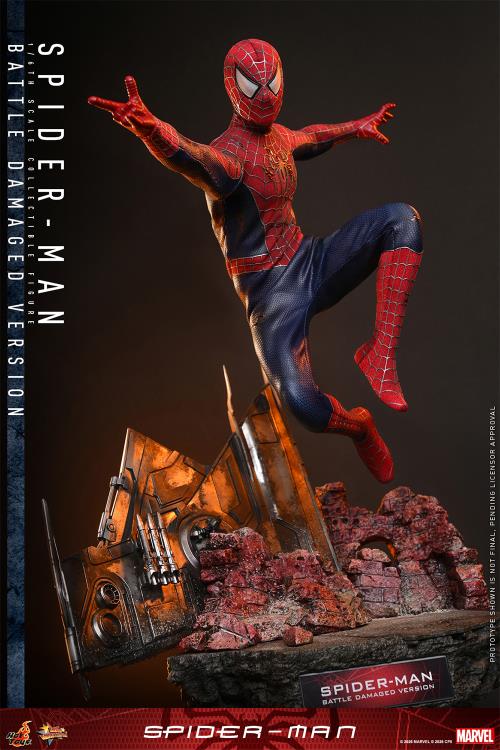 Spider-Man (2002) MMS859 Spider-Man (Battle Damaged Ver.) 1/6th Scale Collectible Figure Gallery Image 5