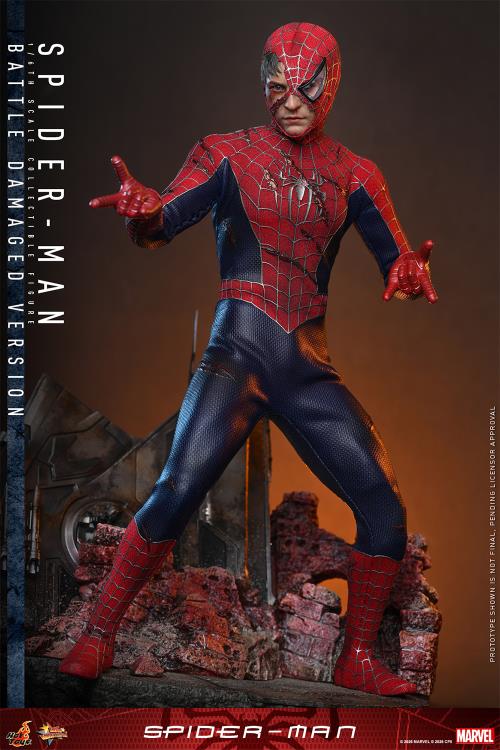Spider-Man (2002) MMS859 Spider-Man (Battle Damaged Ver.) 1/6th Scale Collectible Figure Gallery Image 7