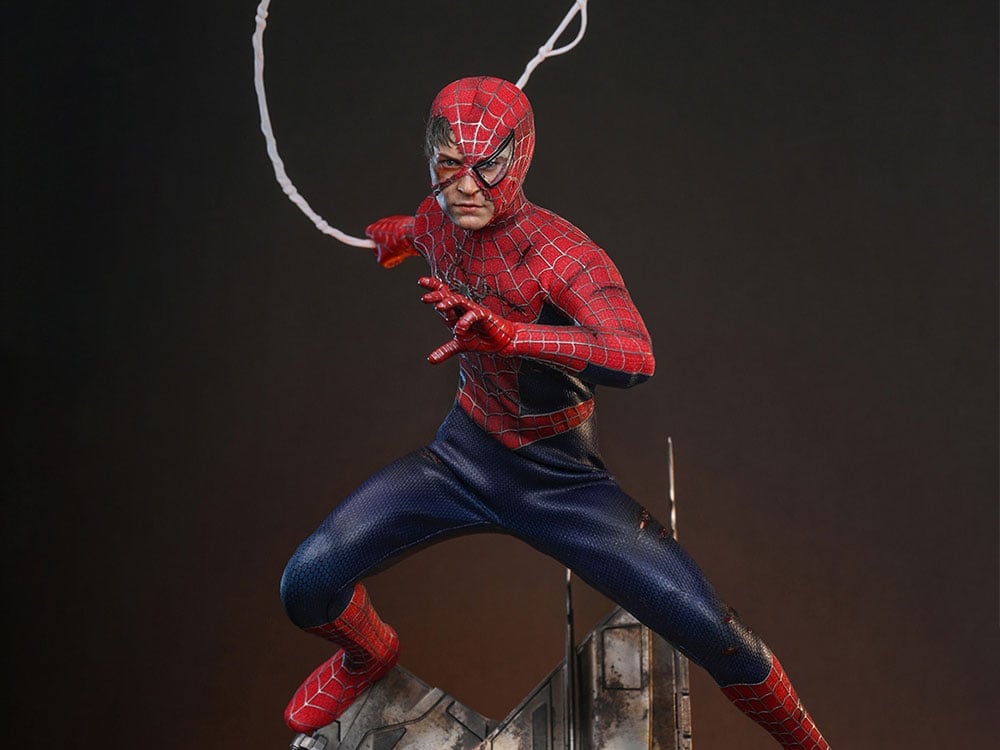 Spider-Man (2002) MMS859 Spider-Man (Battle Damaged Ver.) 1/6th