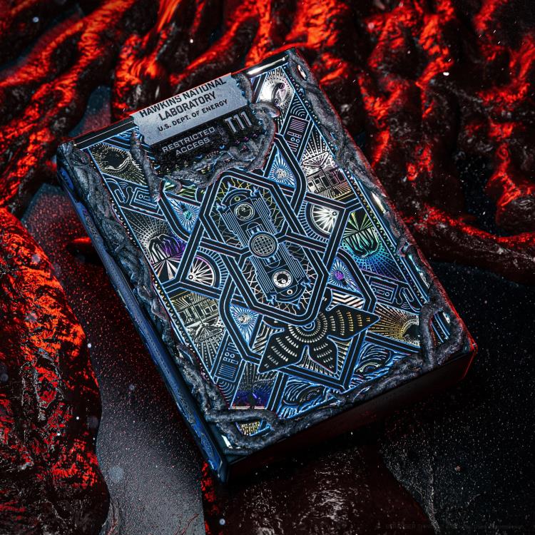 Stranger Things (Hive Mind Edition) Playing Cards Gallery Image 7
