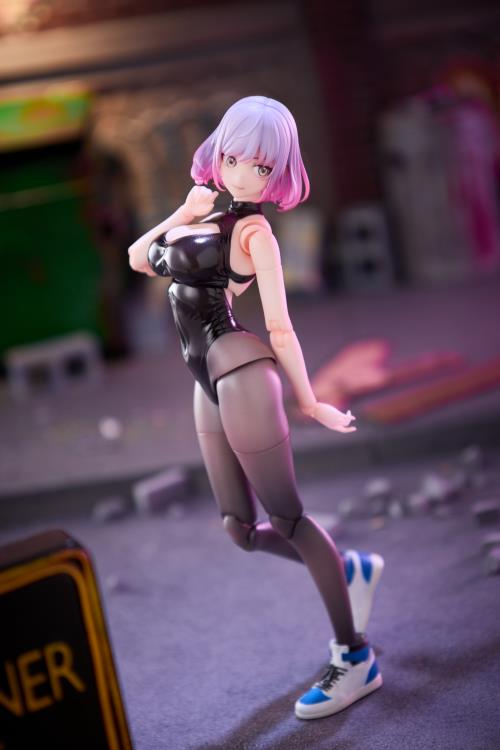 Luna 1/12 Scale Action Figure Gallery Image 4
