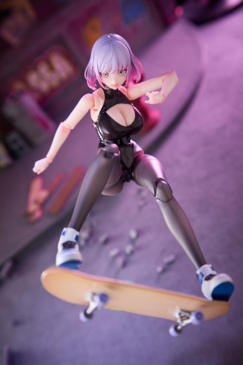 Luna 1/12 Scale Action Figure Gallery Image 8