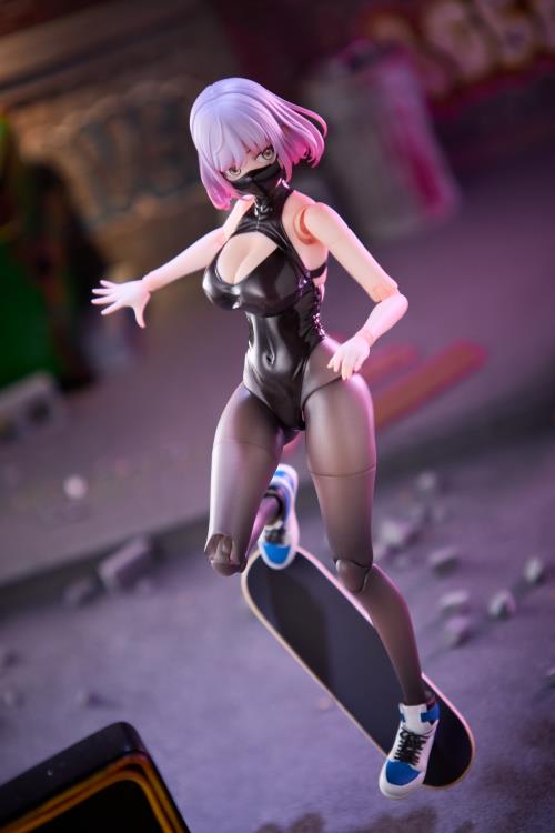 Luna 1/12 Scale Action Figure Gallery Image 7