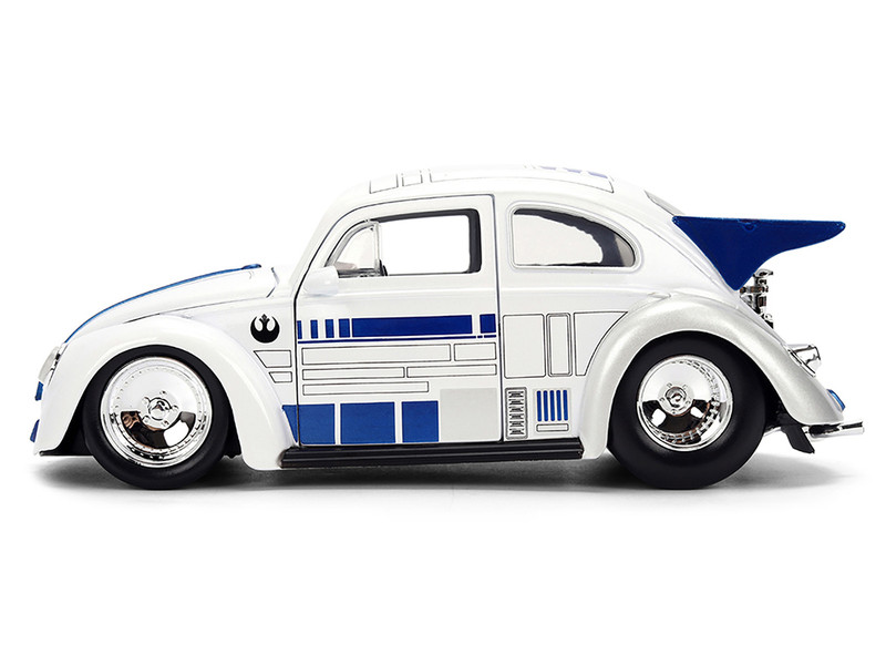 Star Wars Hollywood Rides Die-Cast R2-D2 Figurine & 1959 Volkswagen Drag Beetle 1/24 Scale Model Gallery Image 4