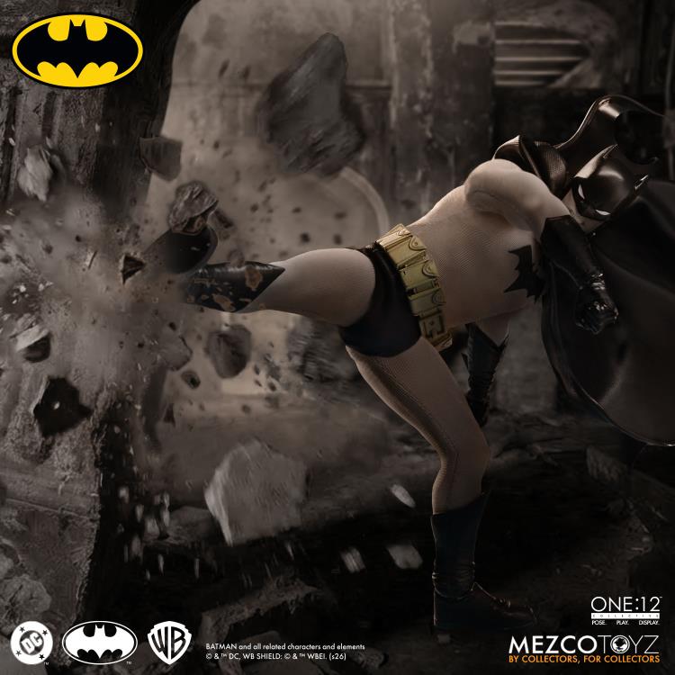 Batman: Year One One:12 Collective Batman Action Figure Gallery Image 8