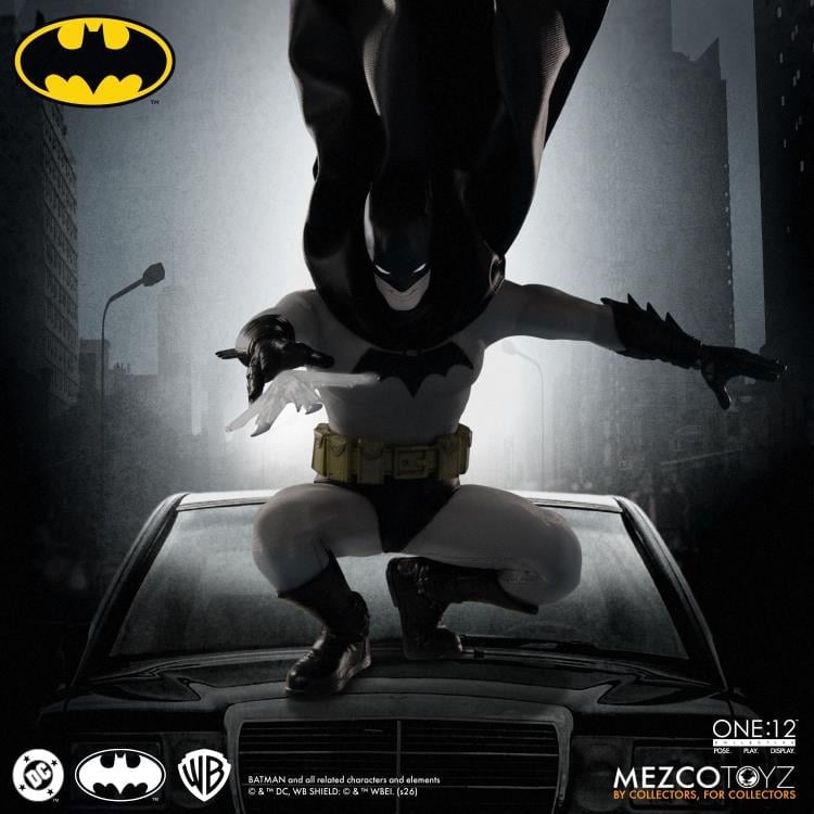 Batman: Year One One:12 Collective Batman Action Figure Gallery Image 4