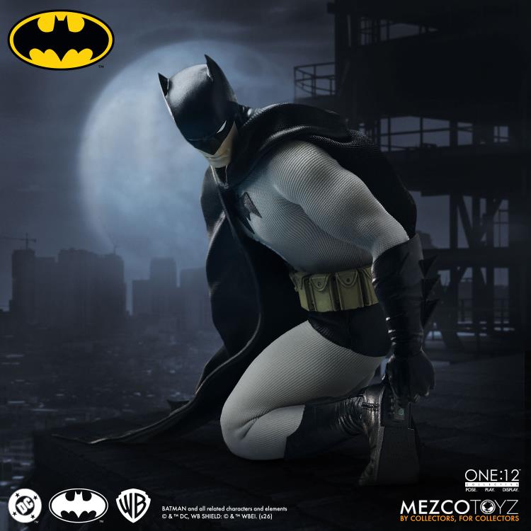 Batman: Year One One:12 Collective Batman Action Figure Gallery Image 5