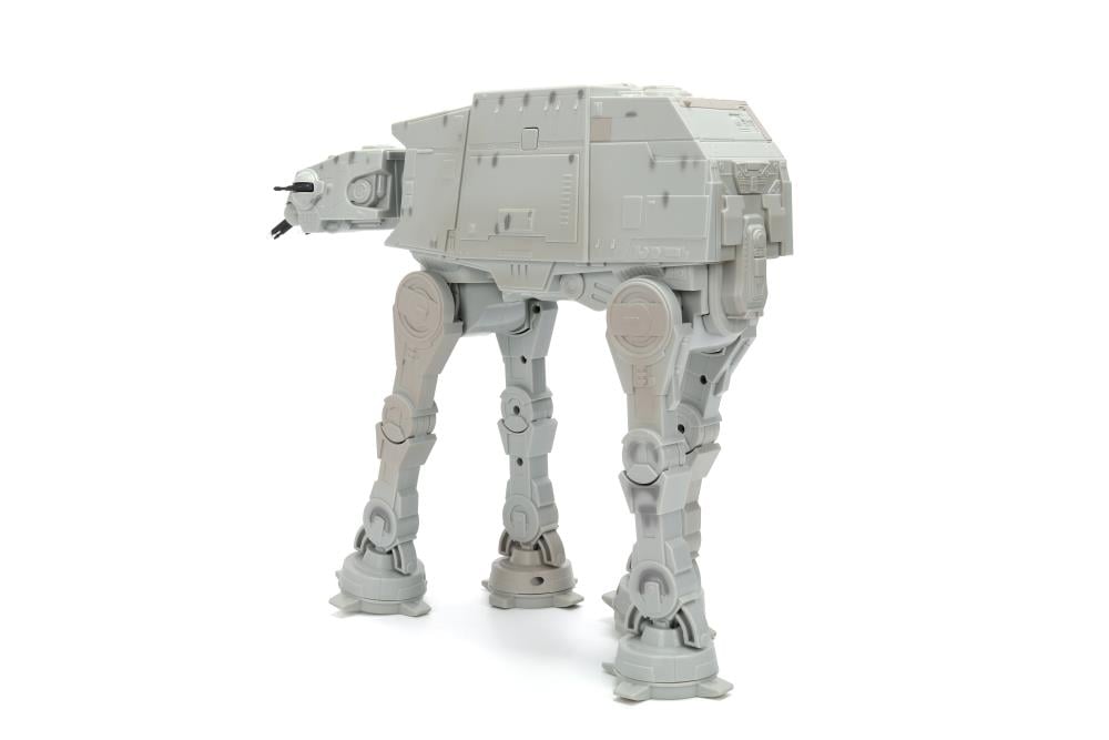 Star Wars: The Mandalorian and Grogu Imperial Remnant AT-AT R/C Vehicle Gallery Image 6