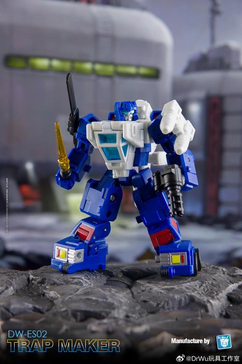 DW-ES02 Trap Maker Figure Gallery Image 5