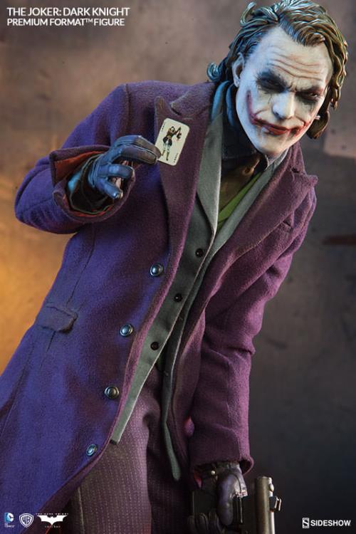 Batman: The Dark Knight Premium Format Joker Gallery Image 8