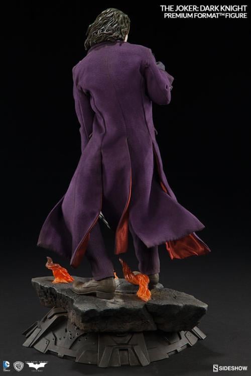 Batman: The Dark Knight Premium Format Joker Gallery Image 5