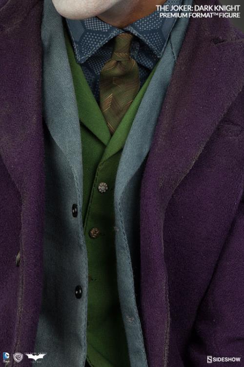 Batman: The Dark Knight Premium Format Joker Gallery Image 9