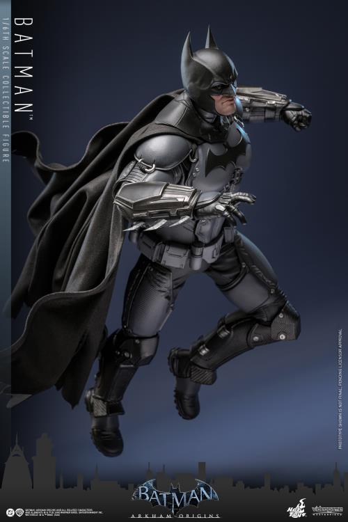 Batman: Arkham Origins VGM83 Batman 1/6th Scale Collectible Figure Gallery Image 7