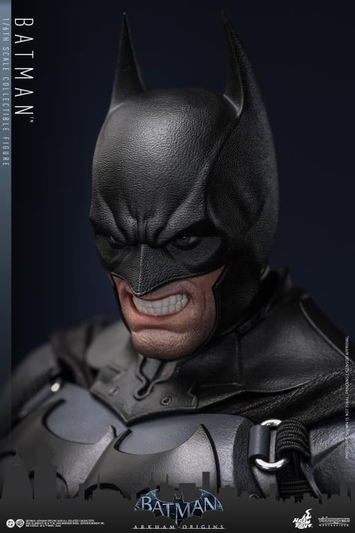 Batman: Arkham Origins VGM83 Batman 1/6th Scale Collectible Figure Gallery Image 20