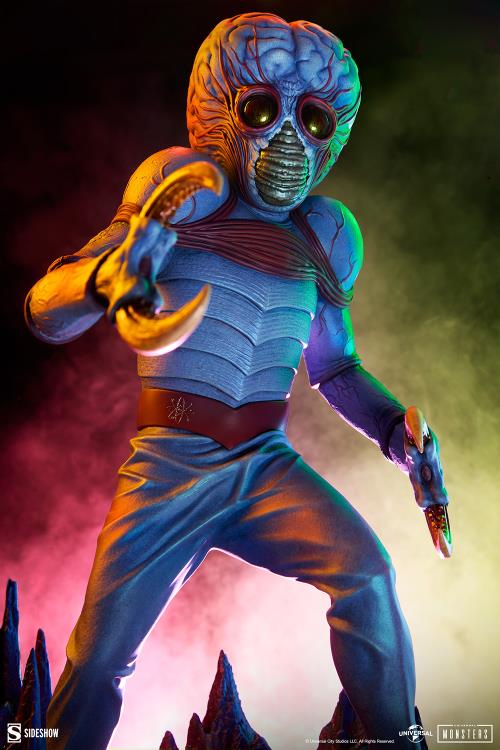 Universal Monsters Premium Format Metaluna Mutant Statue Gallery Image 5