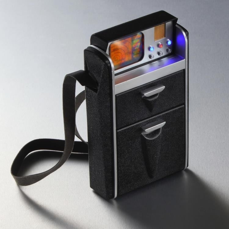 Star Trek: The Original Series Tricorder Replica Gallery Image 4