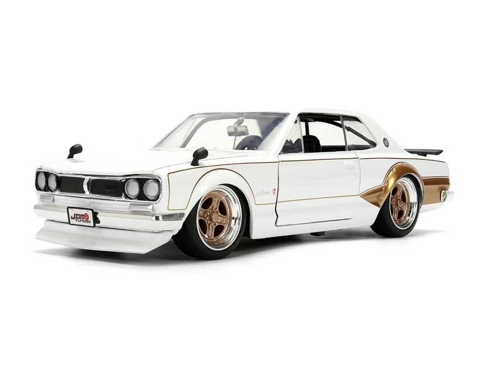 Japan's Domestic Market 1971 Nissan Skyline 2000 GT-R 1/24 Scale Die-Cast Model Gallery Image 1